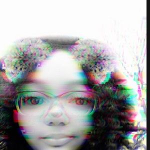 Meet your Posher, Karissa